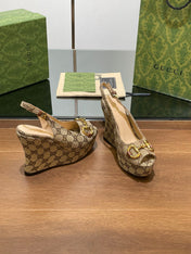 GG WEDGE PLATFORM IN CAMEL BROWN MONOGRAM JACQUARD FABRIC