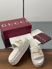 HIGH 5.5 CM WEDGE SANDALS IN CREAM WHITE CALFSKIN AND FABRIC