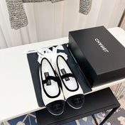 CC MARY JANE FLAT IN WHITE AND BLACK VELVET