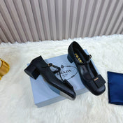 PRADA 26S T-STRAP MARY JANE PUMPS 40MM IN BLACK CALFSKIN WITH BOW