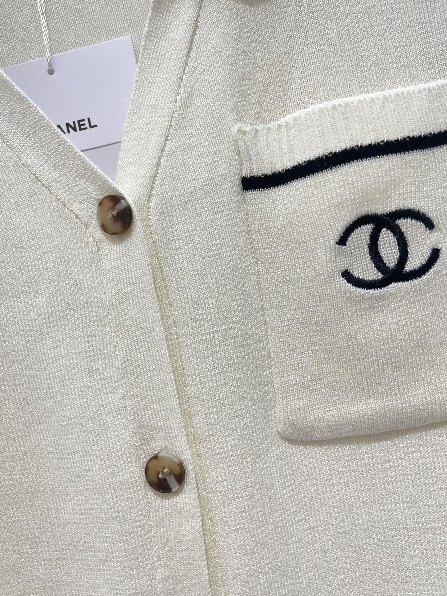CHANEL 26S SLEEVELESS KNIT TOP 1417