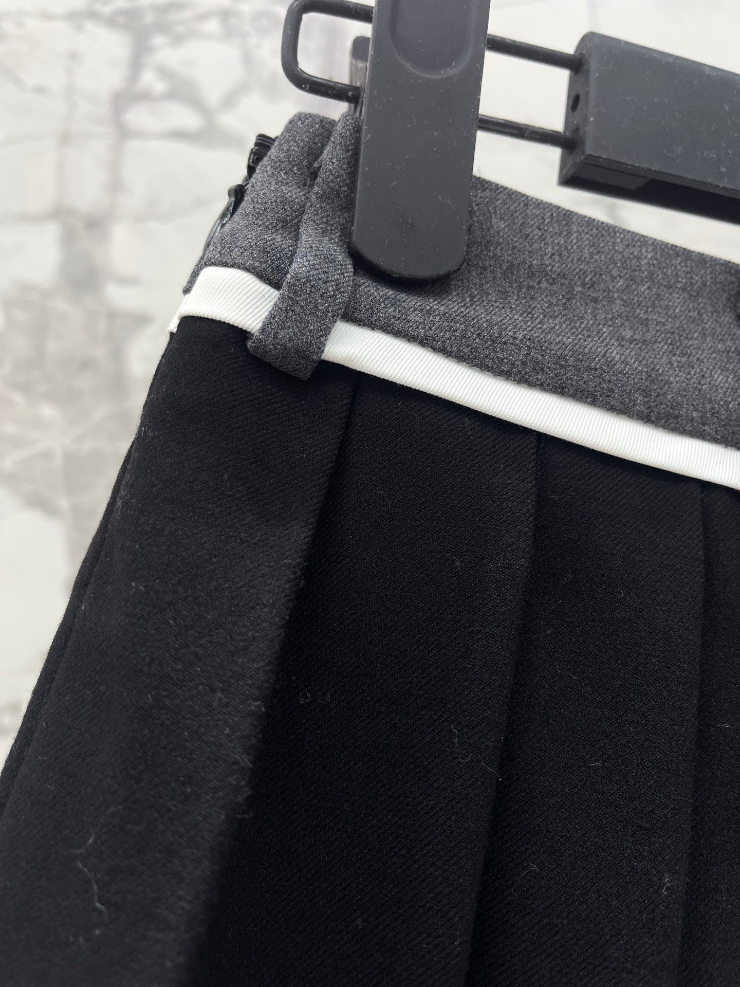PRADA 26S PLEATED KNIT MINI SKIRT 1076