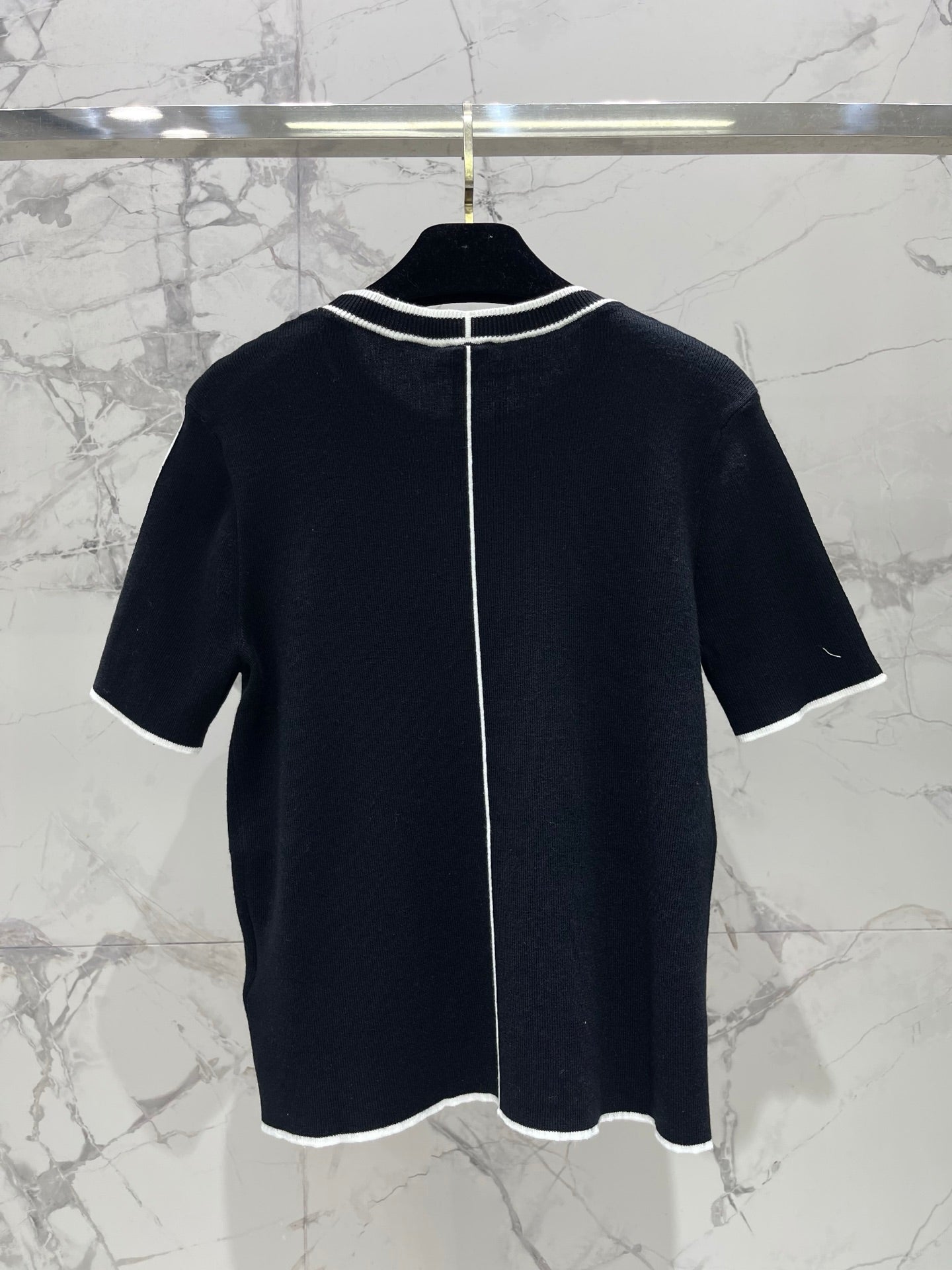 CHANEL 26S SHORT SLEEVE CREW NECK KNIT TOP 1627