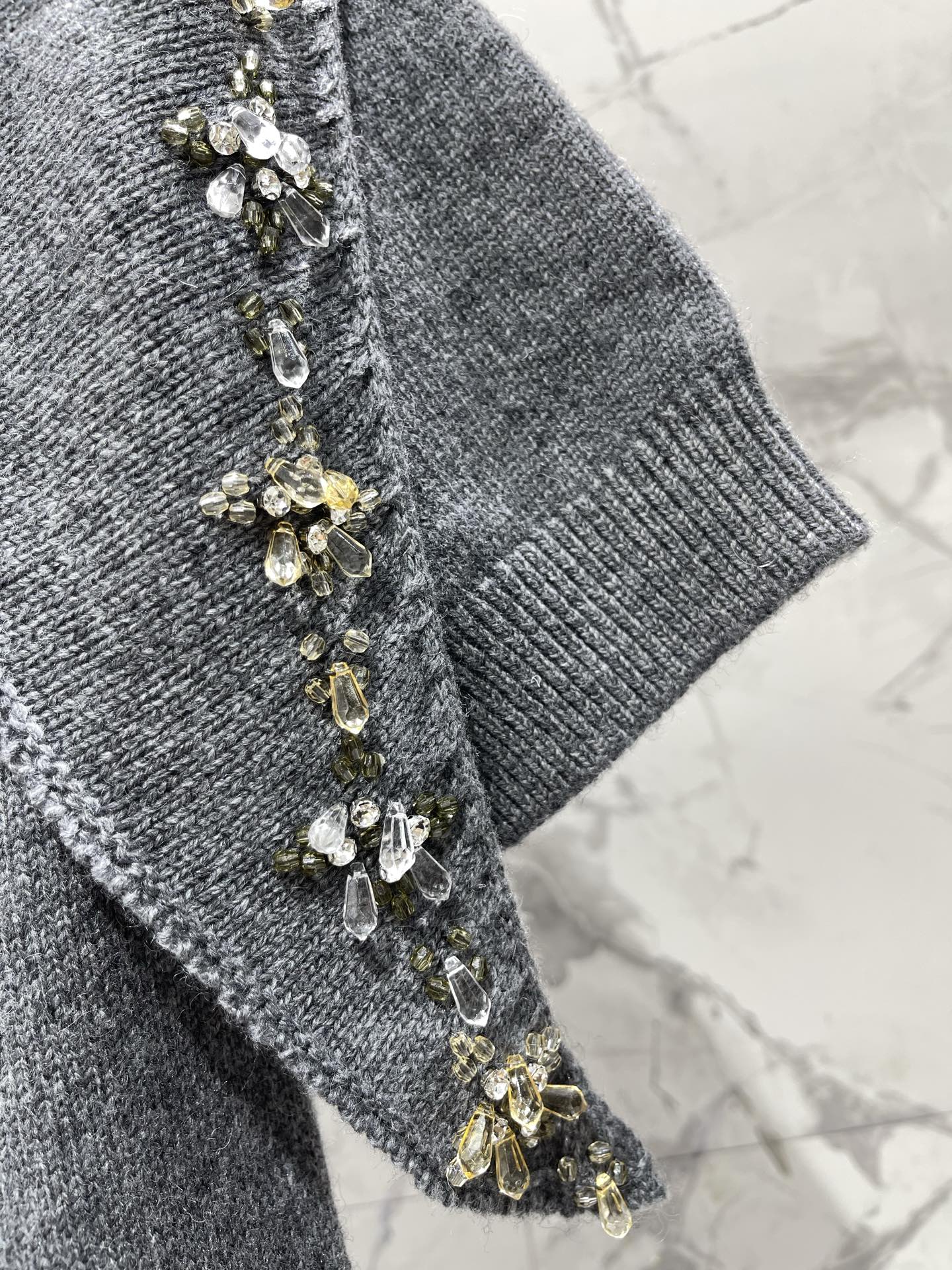 PRADA 26S CREWNECK SWEATER 1248