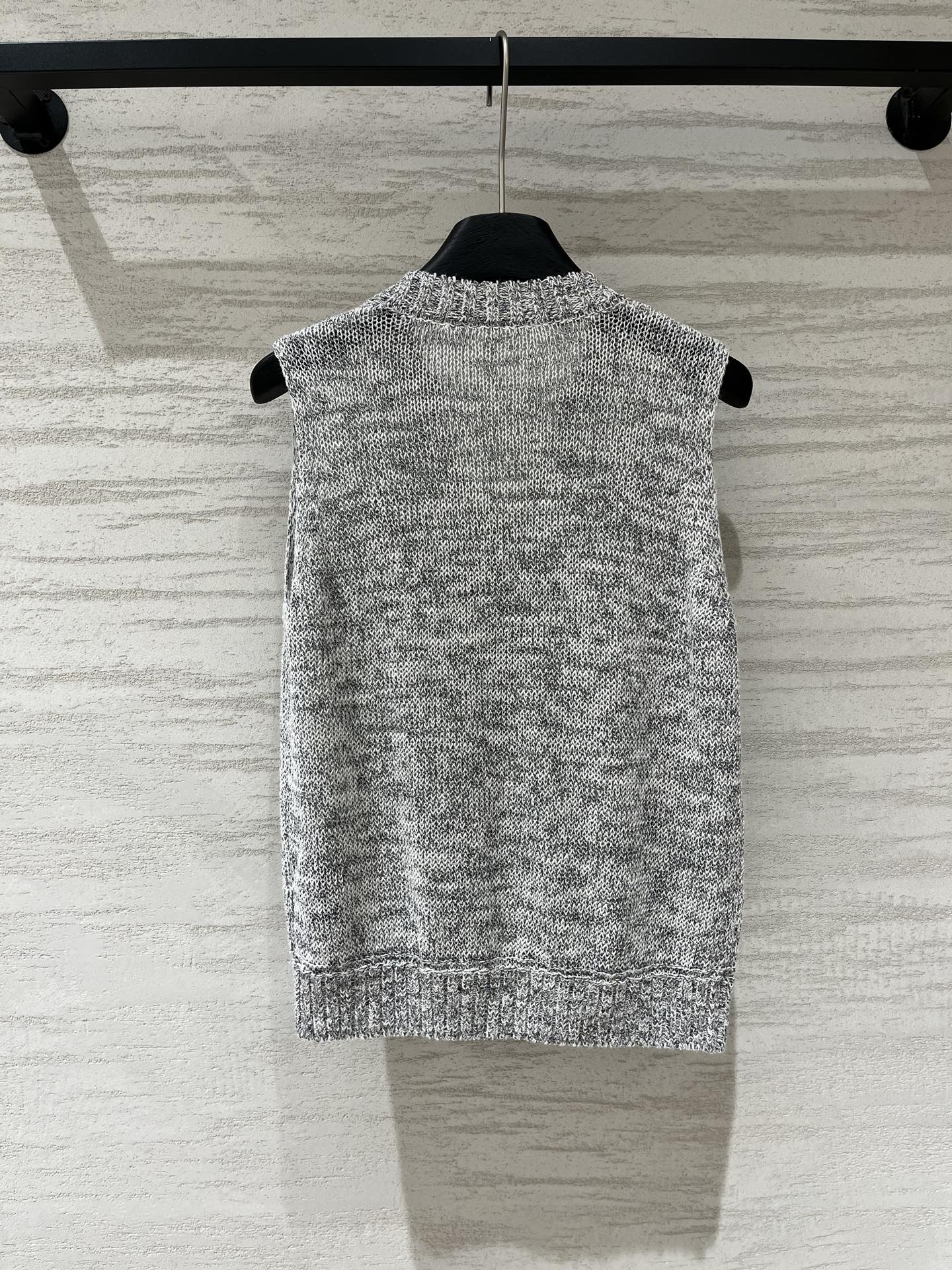 PRADA 26S SLEEVELESS KNIT VEST 1186