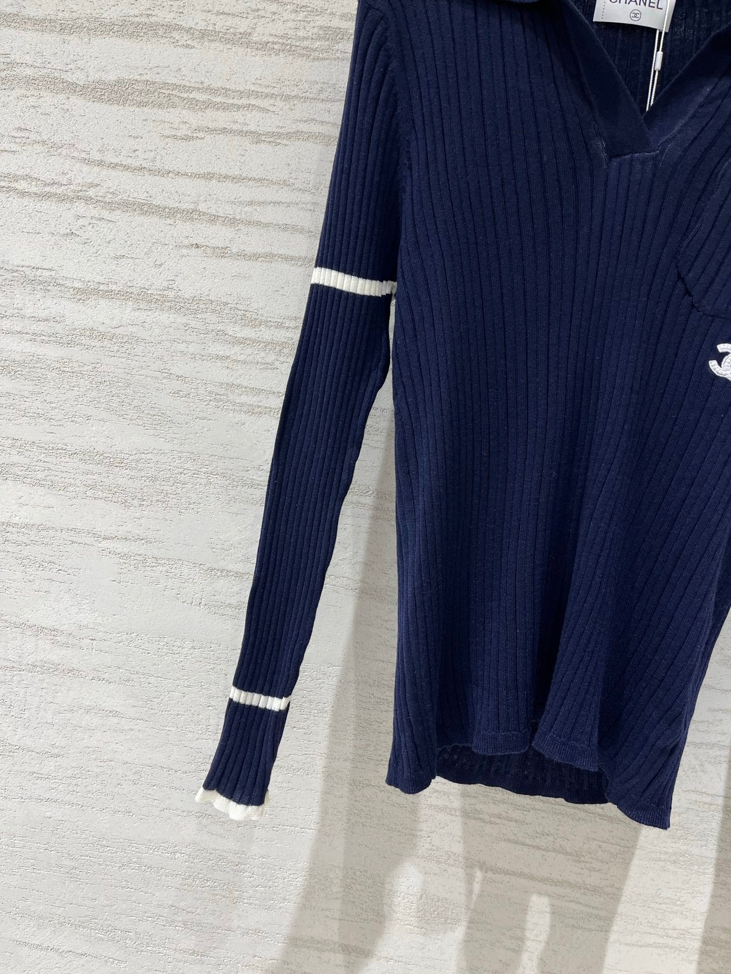 CHANEL 26S LONG SLEEVE POLO KNIT TOP 1539