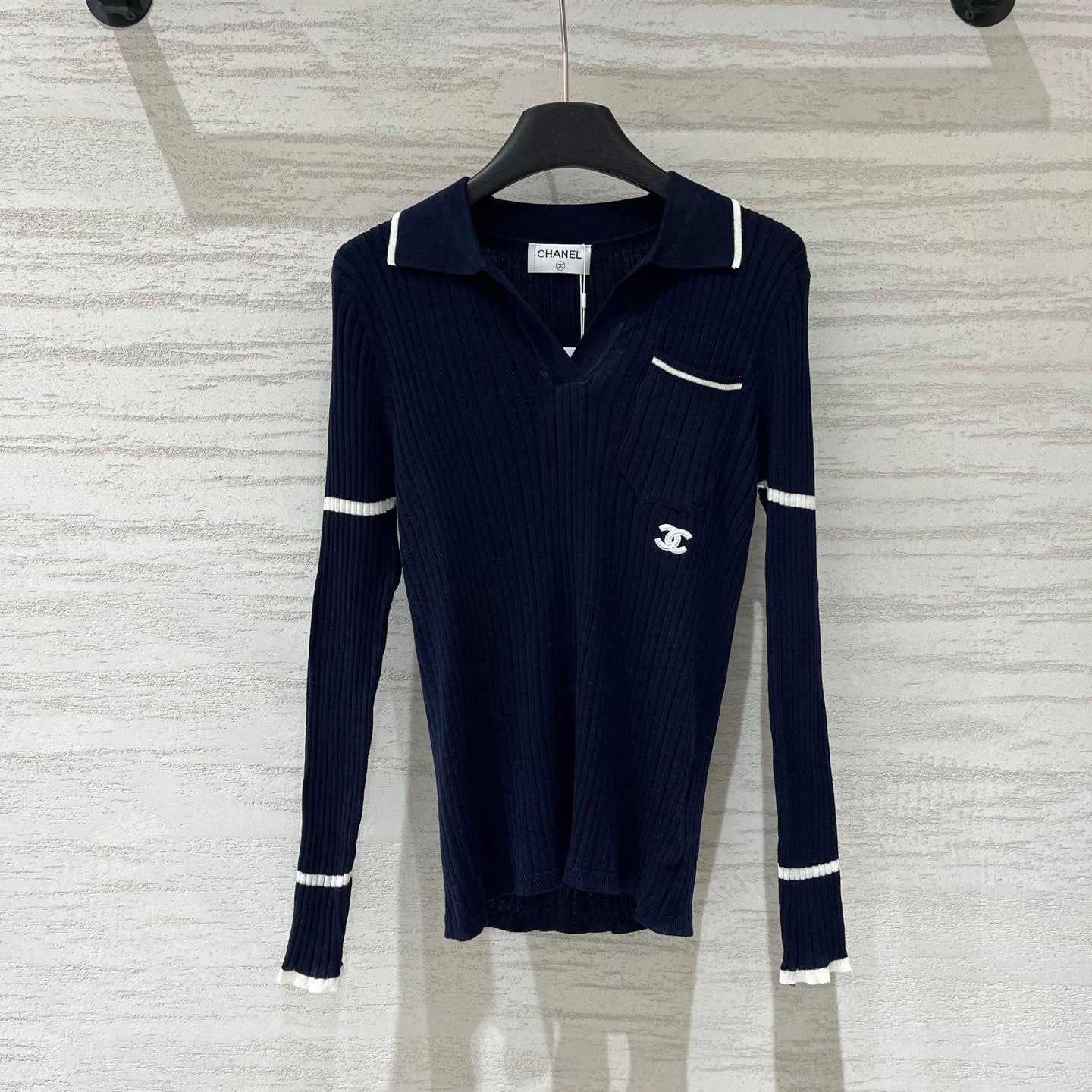 CHANEL 26S LONG SLEEVE POLO KNIT TOP 1539