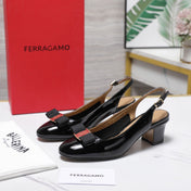 LV 26S SLINGBACK PUMPS 55MM IN BLACK PATENT CALFSKIN WITH BOW