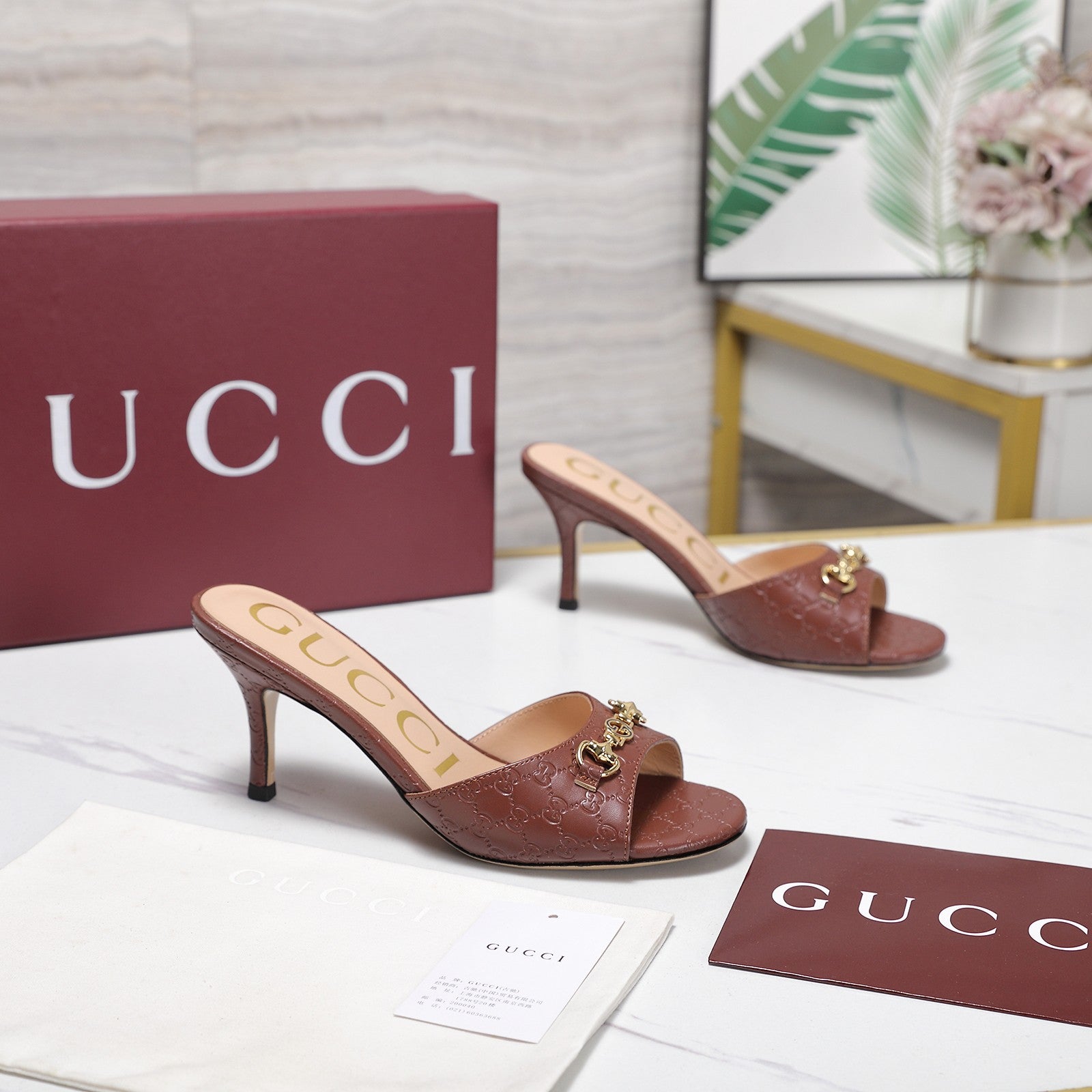 GUCCI 26S HORSEBIT SANDALS 75 MM IN BROWN GG EMBOSSED LEATHER