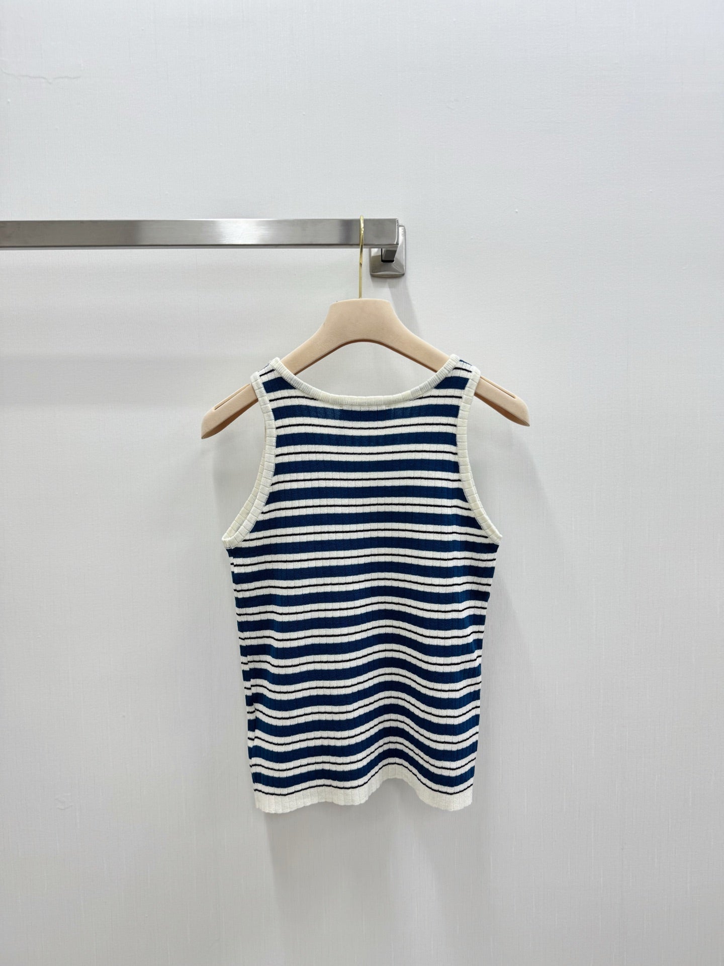 MIUMIU 26S SLEEVELESS KNIT TANK TOP 1442