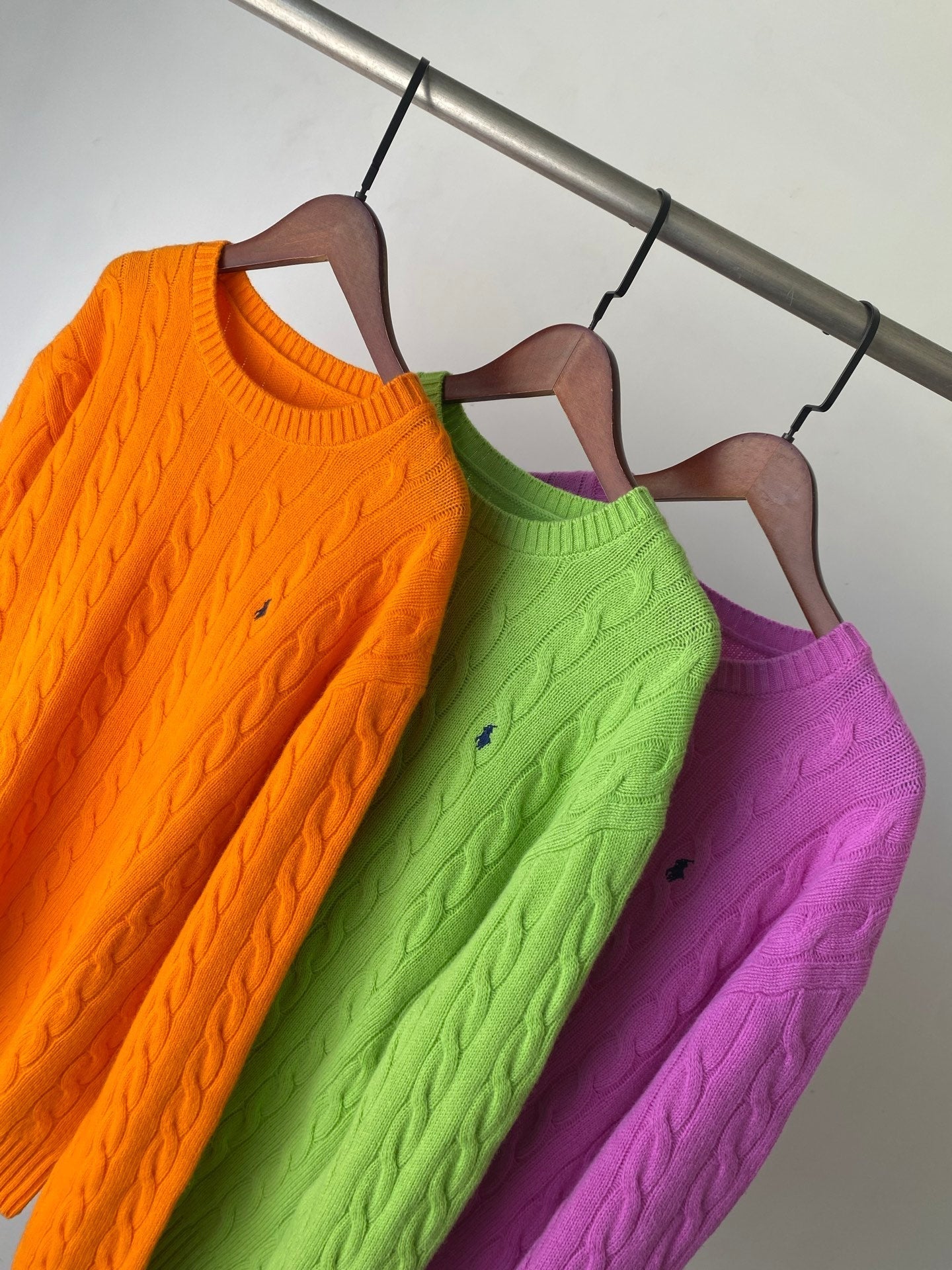 RALPH LAUREN SWEATER STYLE 402