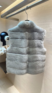 DIOR 25S SLEEVELESS RABBIT FUR JACKET 632