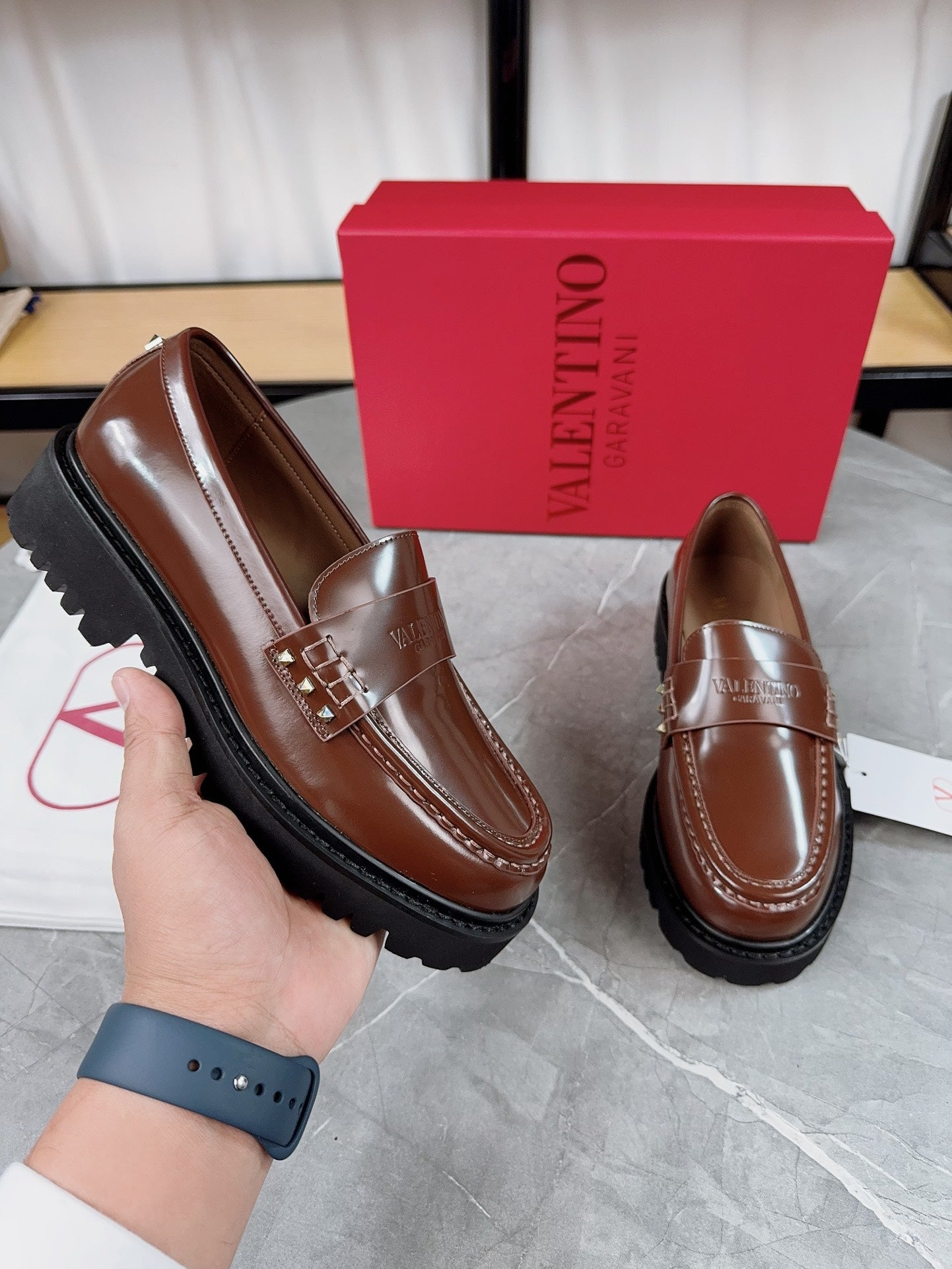 VALENTINO 26S PLATFORM LOAFERS IN BROWN CALFSKIN