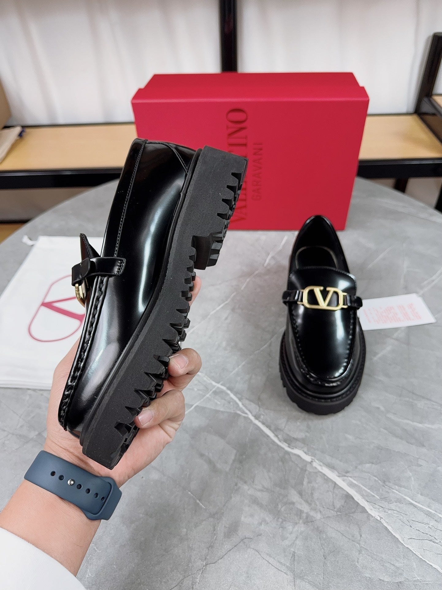 VALENTINO 26S LOAFERS IN BLACK GLOSSY CALFSKIN