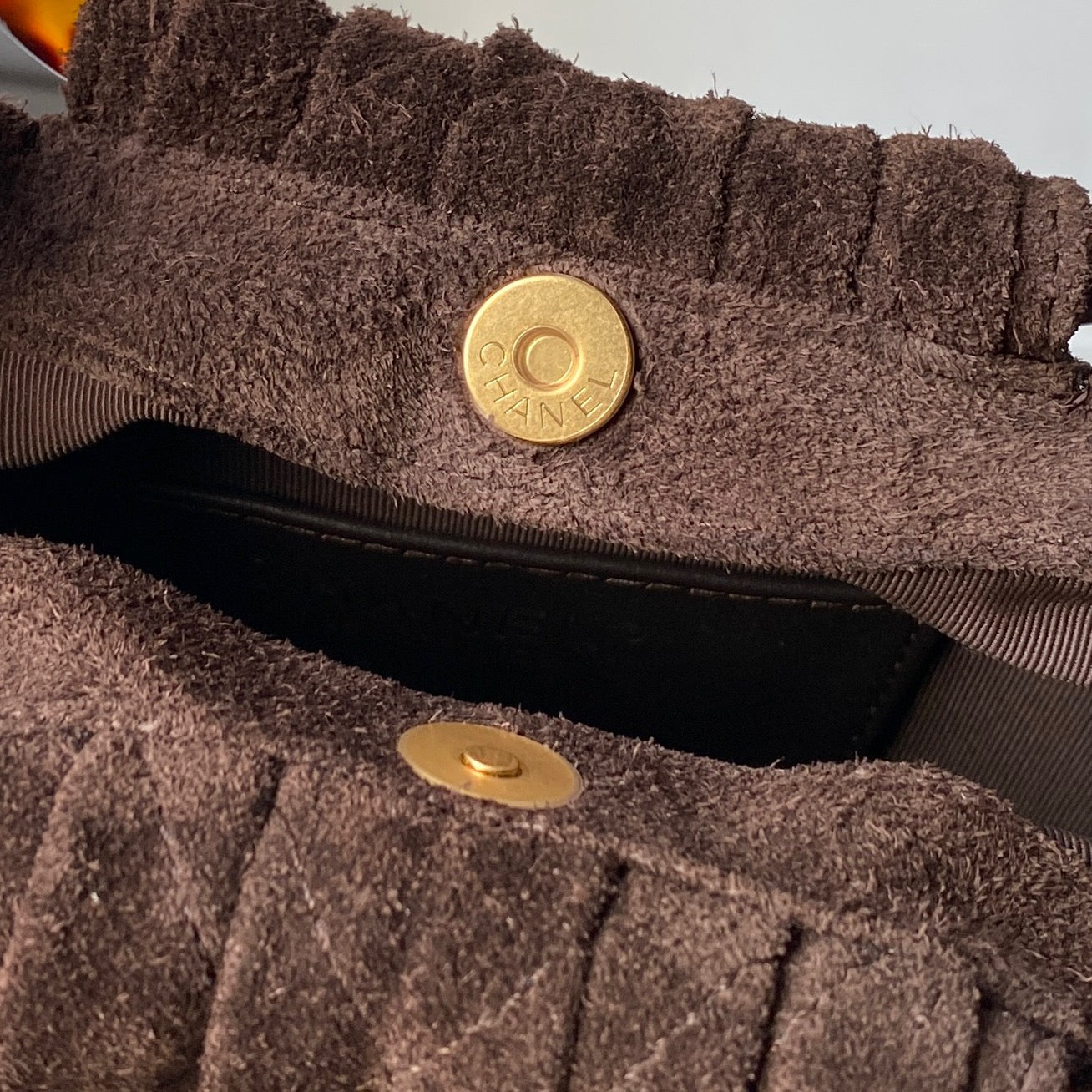 CHANEL 26S HAND BAG 24 IN DARK BROWN SUEDE