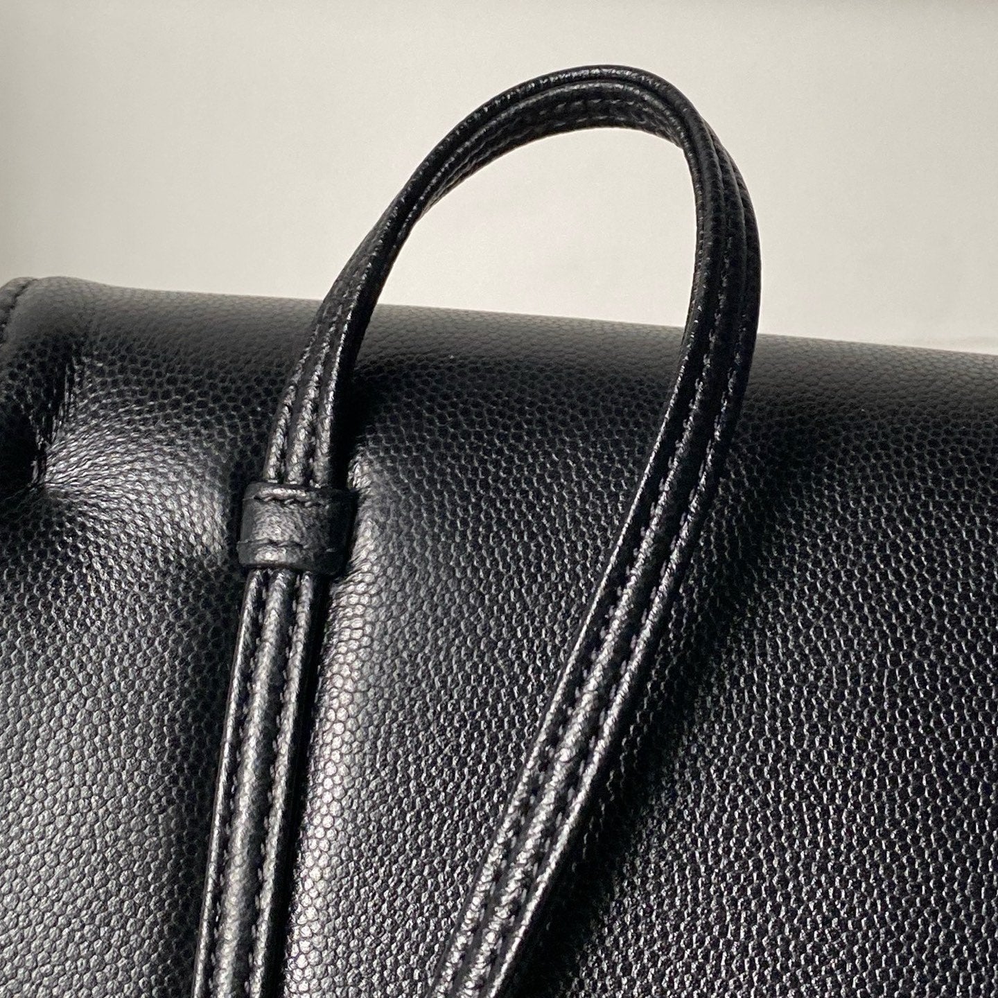 CHANEL 26S SMALL PREPPY COCO FLAP BAG 22 IN BLACK GRAINED CALFSKIN GOLD HARDWARE