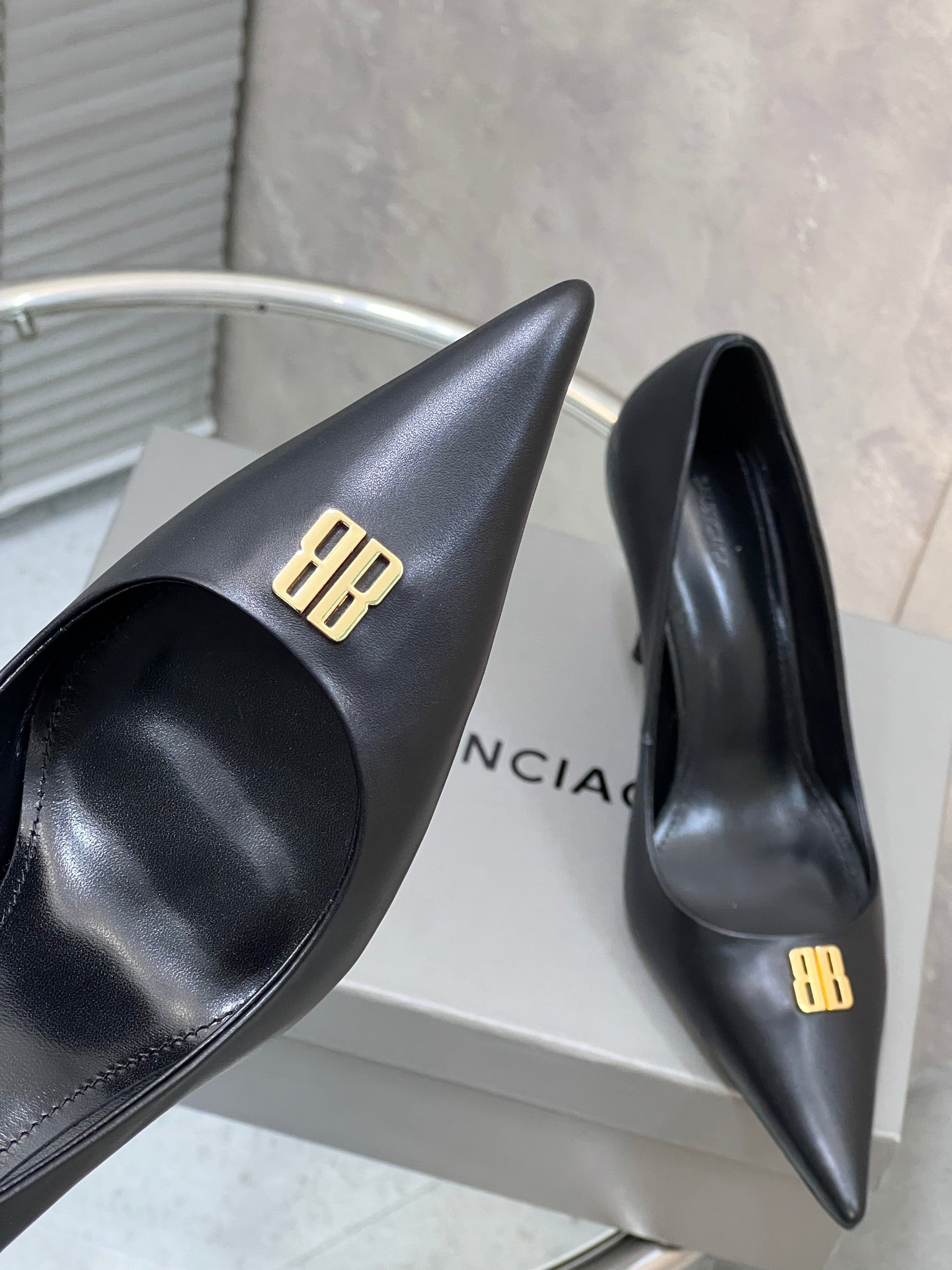 BALENCIAGA 25S HIGH-HEEL SHOES 85 MM IN BLACK COW LEATHER WITH GOLD HARDWARE