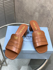 PRADA 26S BLOCK HEEL SLIDE SANDALS 60MM IN CARAMEL BROWN CALFSKIN WITH LOGO