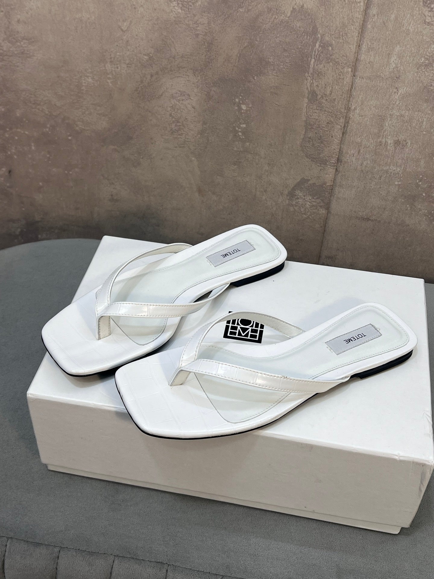 THE ROW 26S SQUARE TOE THONG SANDALS IN WHITE CROCODILE EMBOSSED CALFSKIN