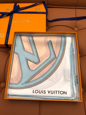 LV SCARF 90 CM IN SILK 704578
