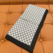 GUCCI 25S SCARF 90 IN SILK 709697