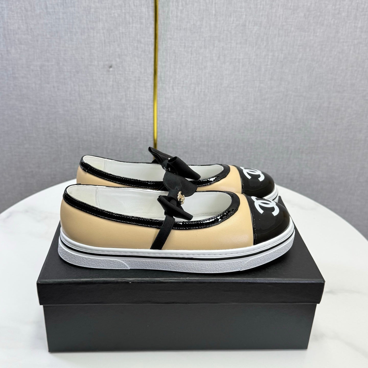 CHANEL 26S MARY JANE SNEAKERS IN BEIGE CALFSKIN