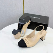 CHANEL 26S SLINGBACK HEELS 45 MM IN BEIGE LAMBSKIN AND BLACK FABRIC