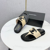 CHANEL 26S CC THONG SLIDES IN BEIGE AND BLACK LAMBSKIN