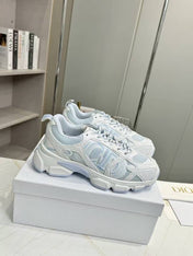 CD CHORONO SNEAKER IN WHITE AND LIGHT BLUE MESH