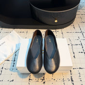 THE ROW 26S CLASSIC BALLET FLATS IN BLACK CALFSKIN