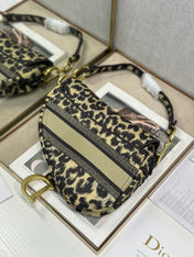DIOR 26S SADDLE BAG 25 IN BEIGE EOPARD-PRINT JACQUARD