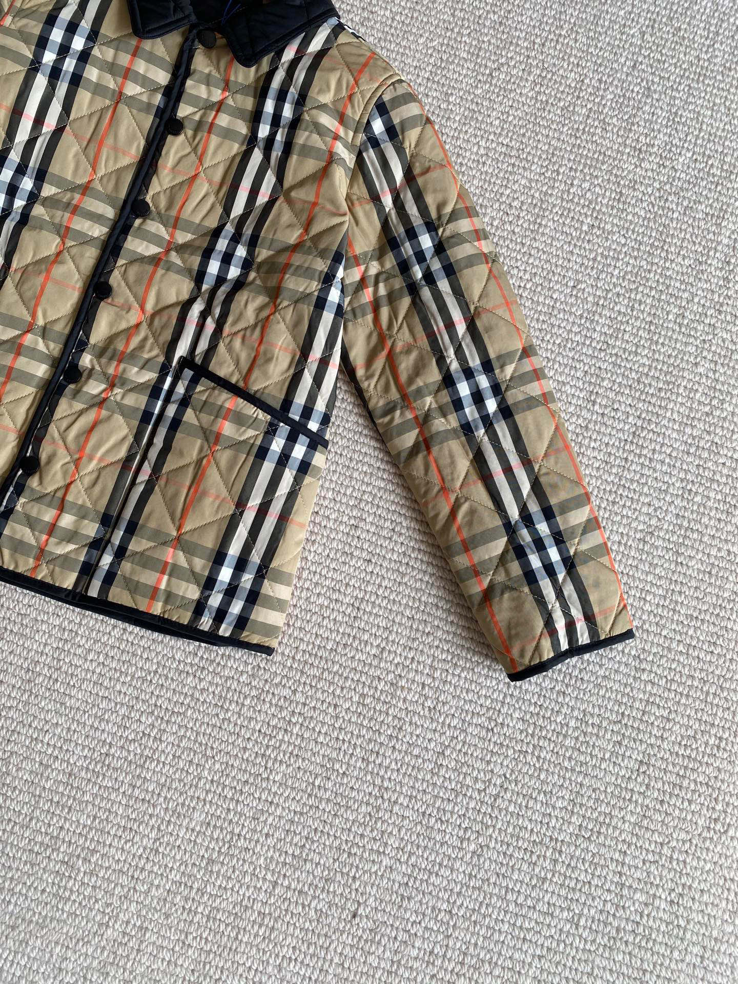 BURBERRY 25S JACKET 105