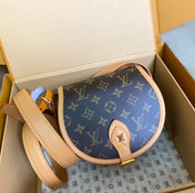 SADDLE BAG 18 IN BROWN MONOGRAM CANVAS AND LEATHER TRIM
