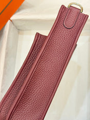HM 26S EVELYNE BAG 23MM IN WINE RED GRAINED CALFSKIN