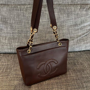 CHANEL 26S FLAP SHOULDER BAG 26 IN DARK BROWN LAMBSKIN GOLD HARDWARE