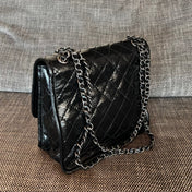 CHANEL 26S CLASSIC FLAP BAG 26 IN BLACK AGED CRINKLED CALFSKIN DARK SILVER HARDWARE