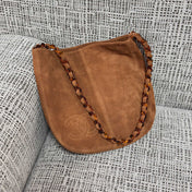 CHANEL 26S LARGE HOBO BAG 33 IN COGNAC BROWN SUEDE TORTOISE RESIN CHAIN