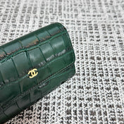 CHANEL 26S FLAP WALLET 11 IN DARK GREEN CROCODILE-EMBOSSED CALFSKIN