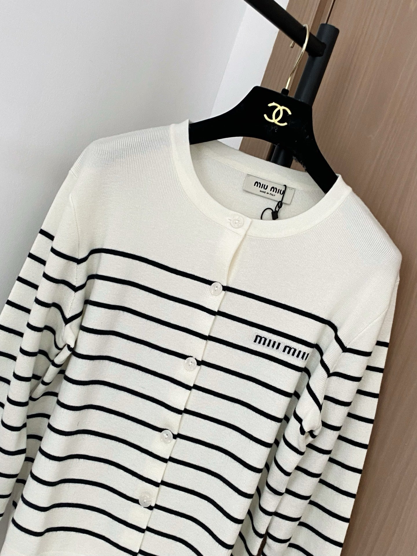 MIUMIU CARDIGAN STYLE 155