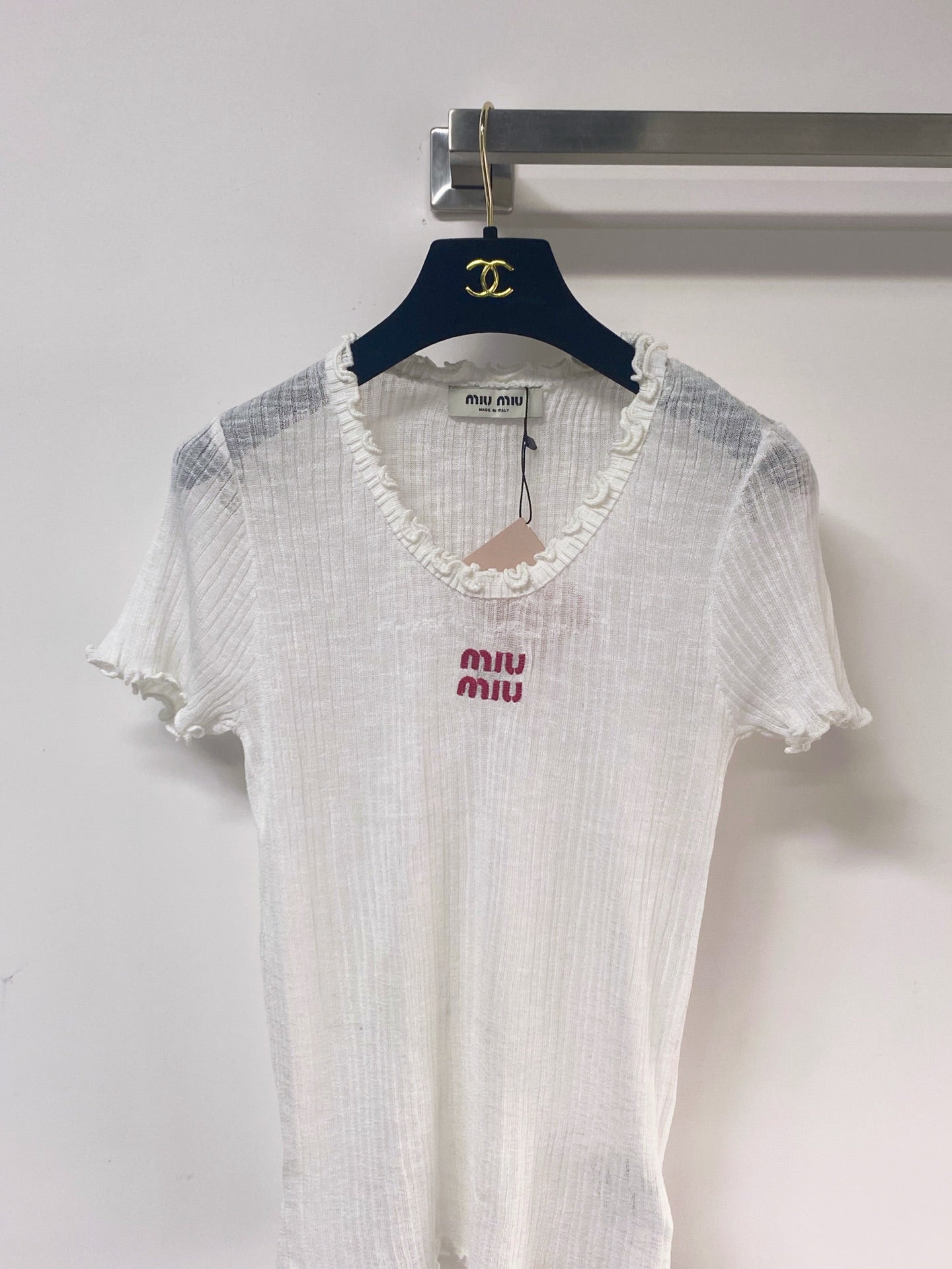 MIUMIU 26S SHORT-SLEEVED SWEATER STYLE 1135