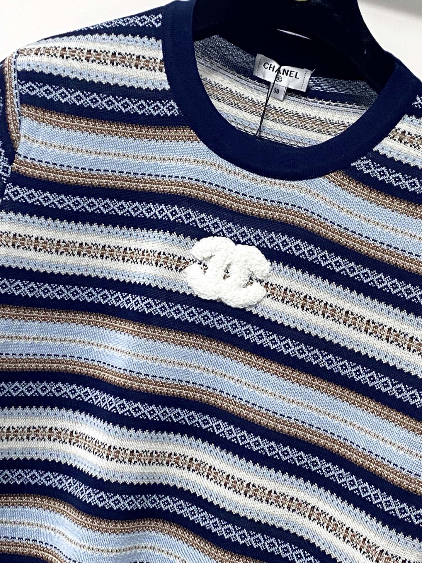 CHANEL 26S SHORT-SLEEVED KNIT SHIRT STYLE 1182