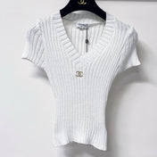 CHANEL 26S SHORT SLEEVE V-NECK KNIT TOP STYLE 1239