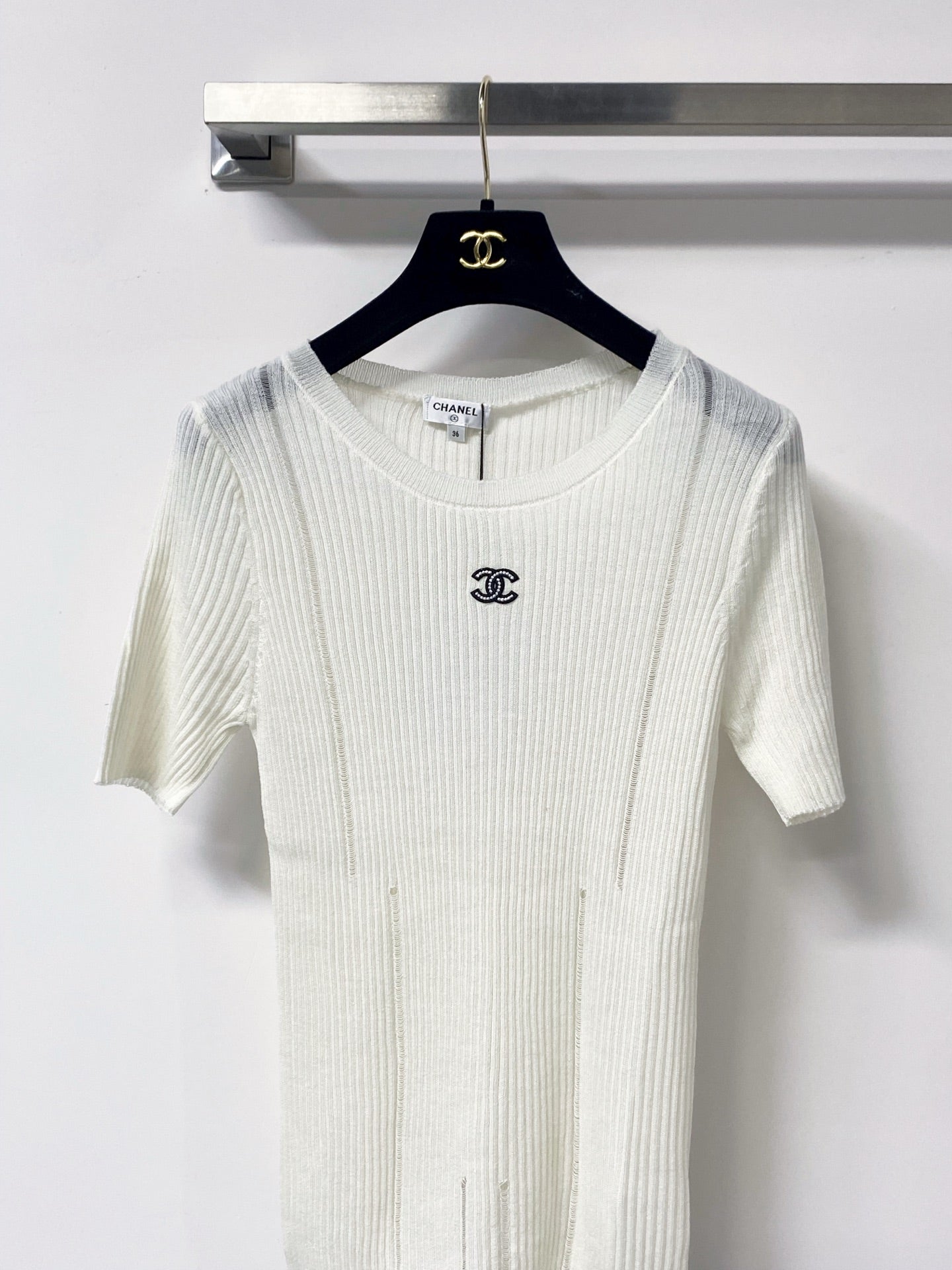 CHANEL 26S SHORT-SLEEVE KNIT TOP 1304