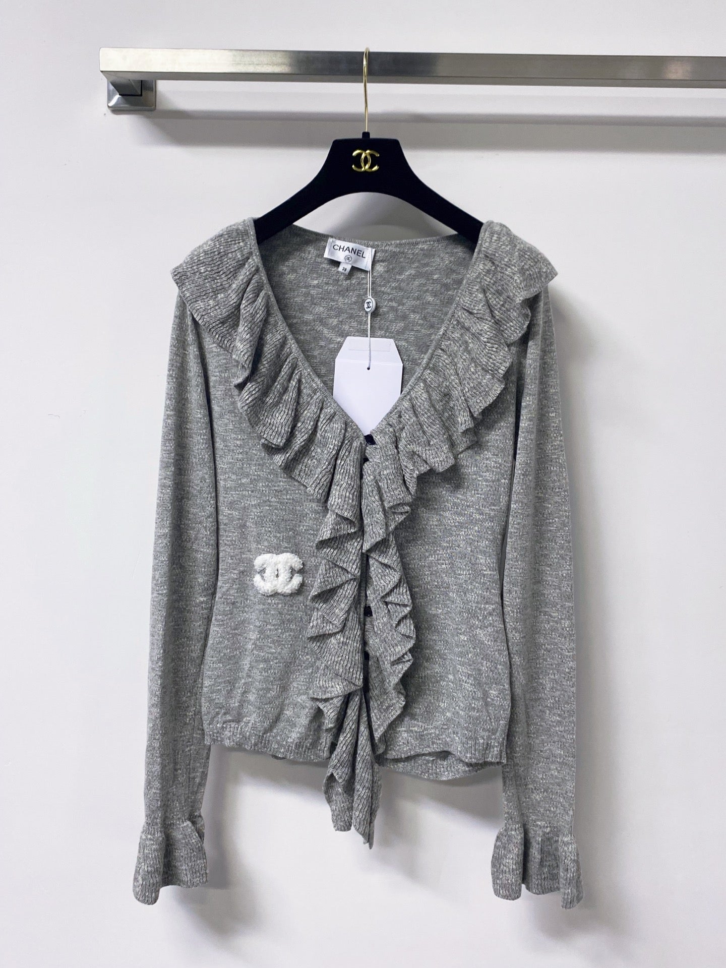 CHANEL 26S RUFFLE KNIT CARDIGAN 1309