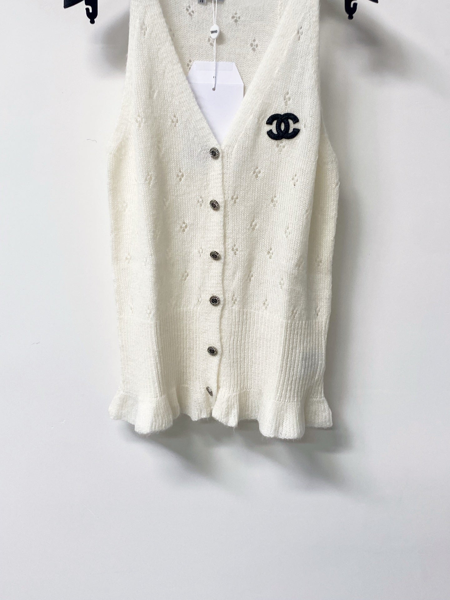 CHANEL 26S KNIT VEST 1637