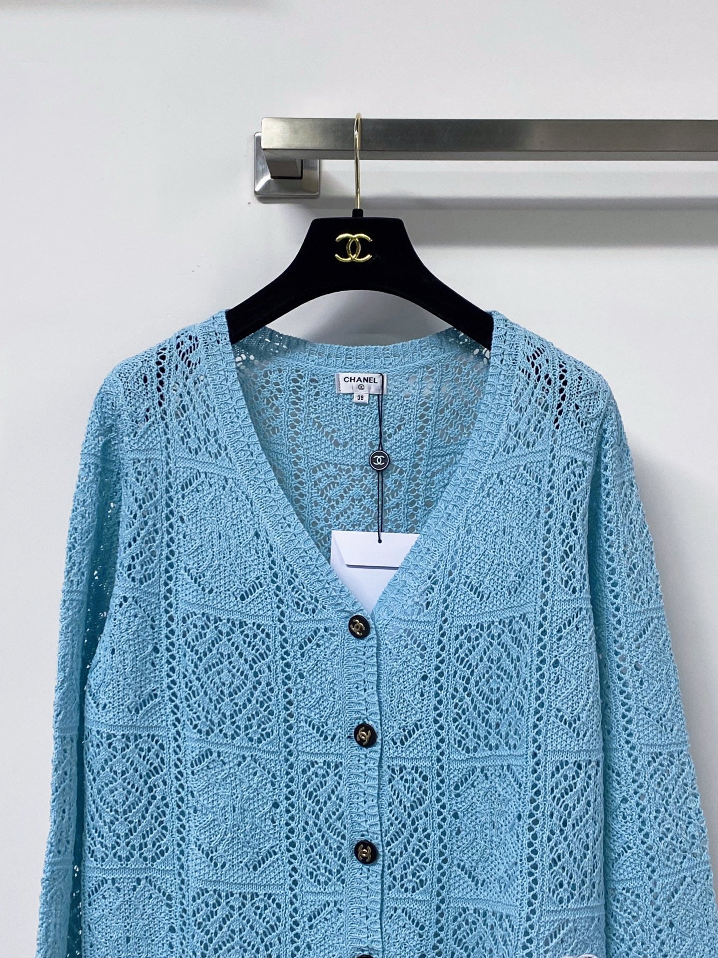 CHANEL 26S LACE KNIT V-NECK CARDIGAN 1523