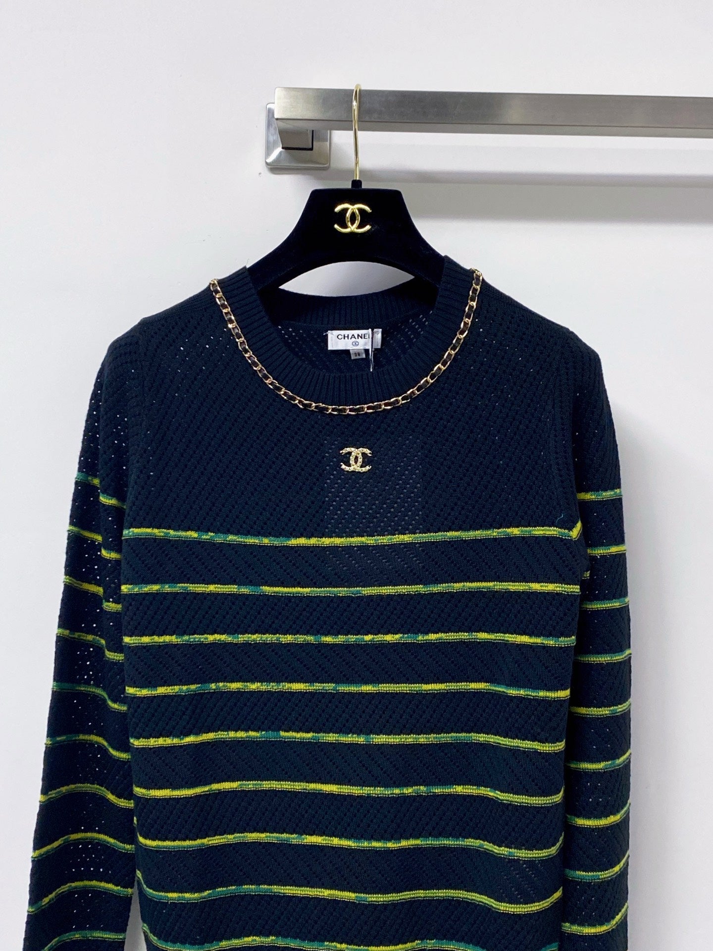 CHANEL 26S STRIPED CREWNECK KNIT SWEATER 1518