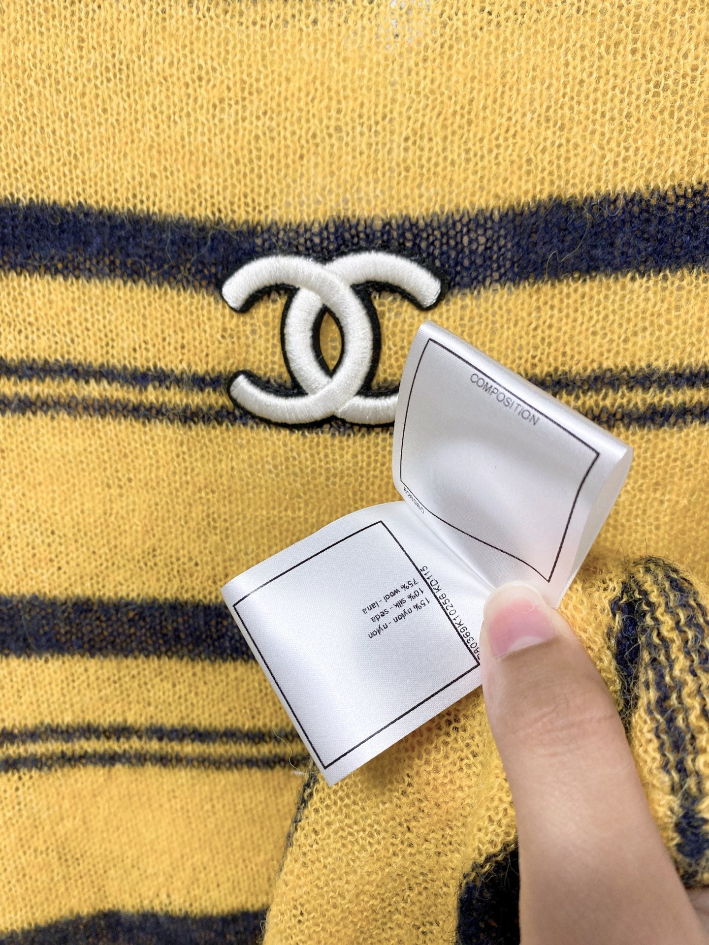 CHANEL 26S STRIPED CREWNECK KNIT SWEATER 1516