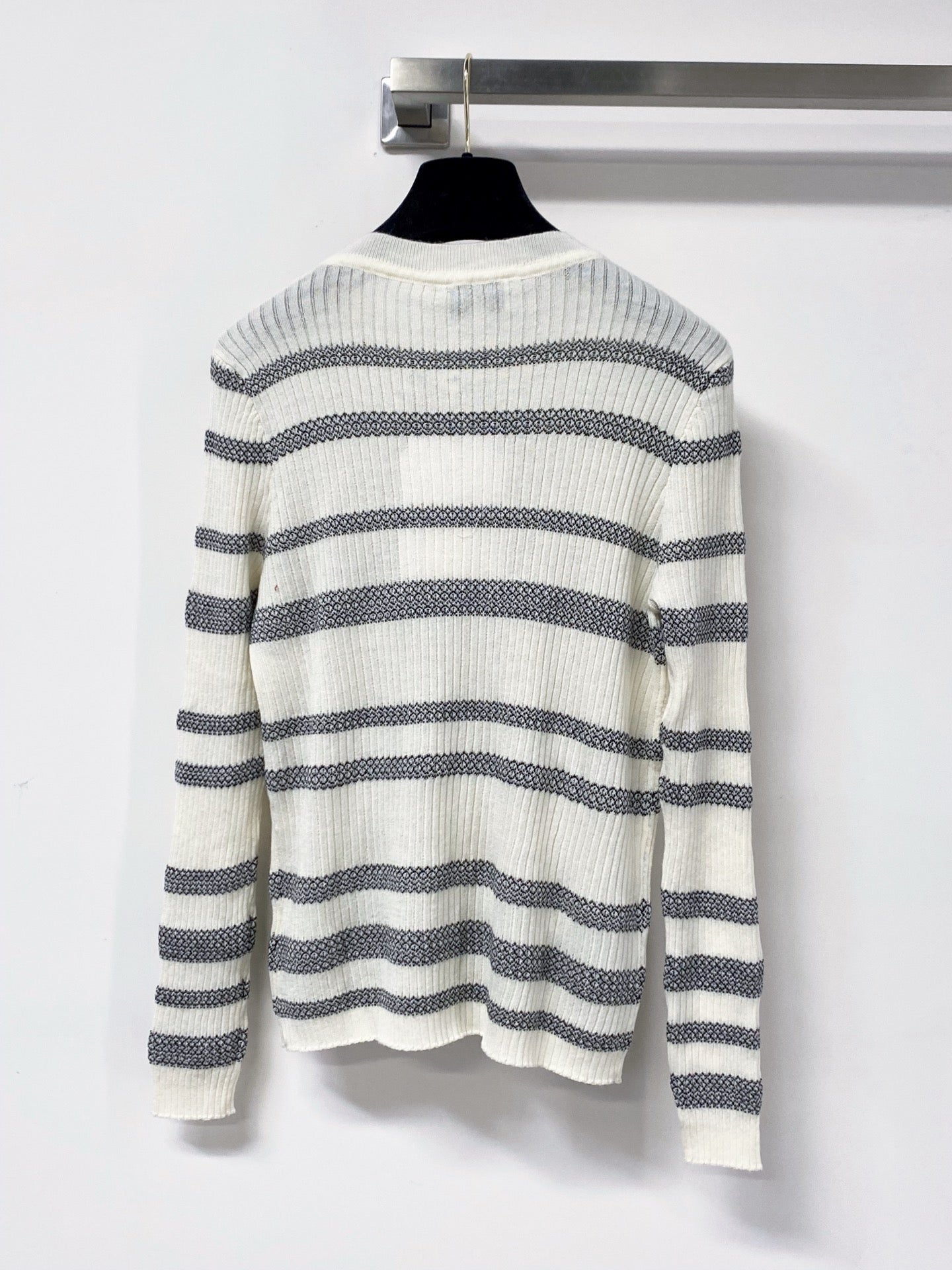 CHANEL 26S CREWNECK SWEATER 1587