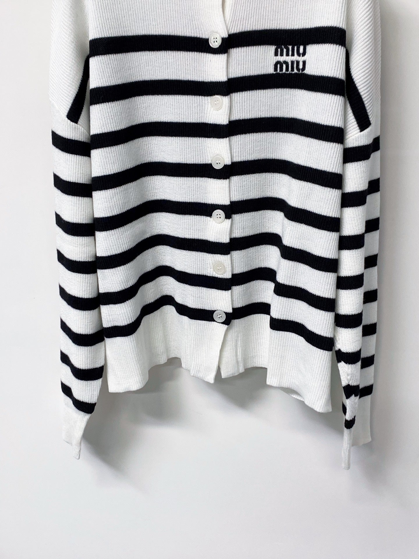 MIUMIU 26S KNIT CARDIGAN & MINI SKIRT SET 1425